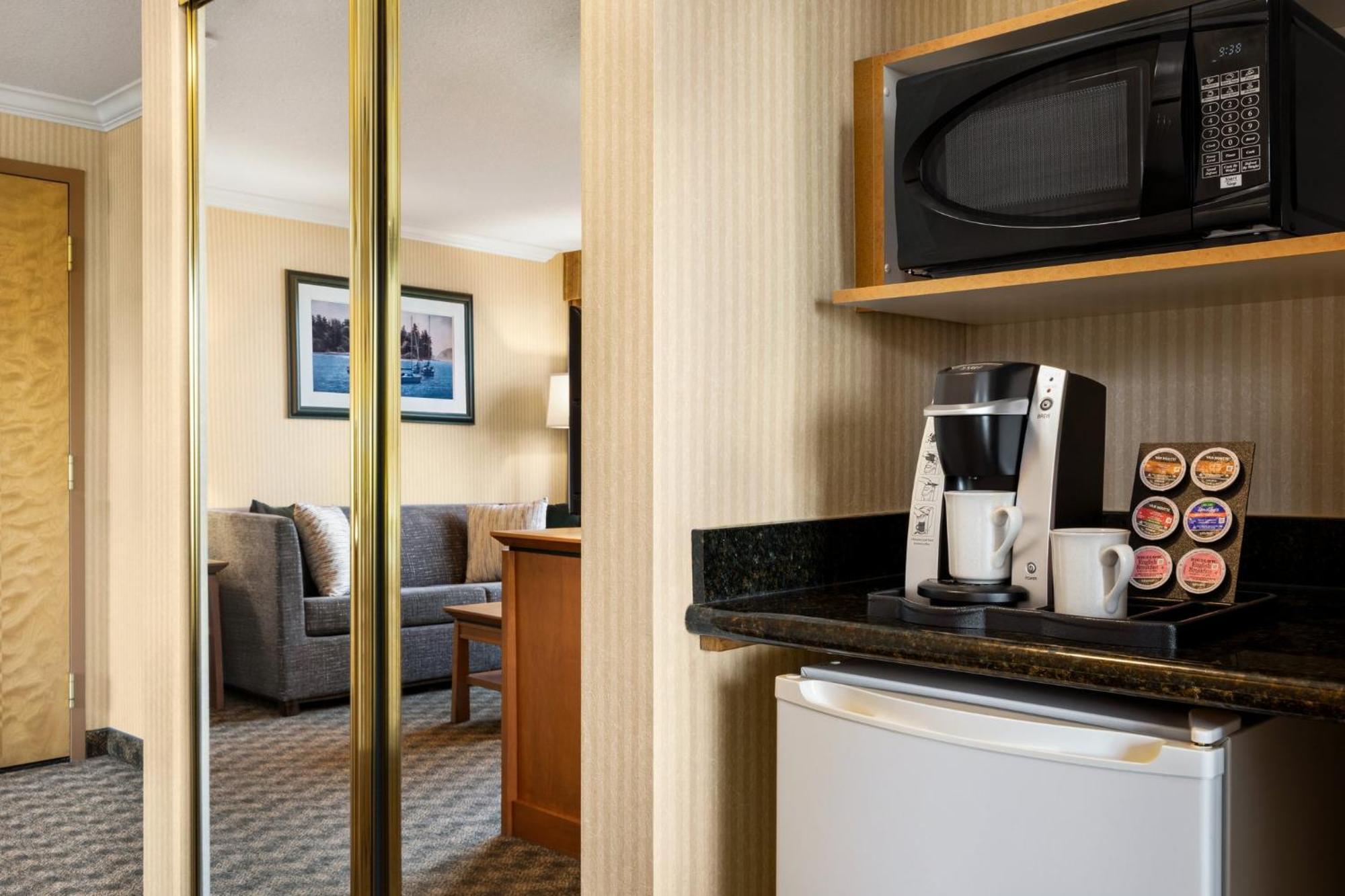 Holiday Inn & Suites North Vancouver By Ihg Eksteriør bilde
